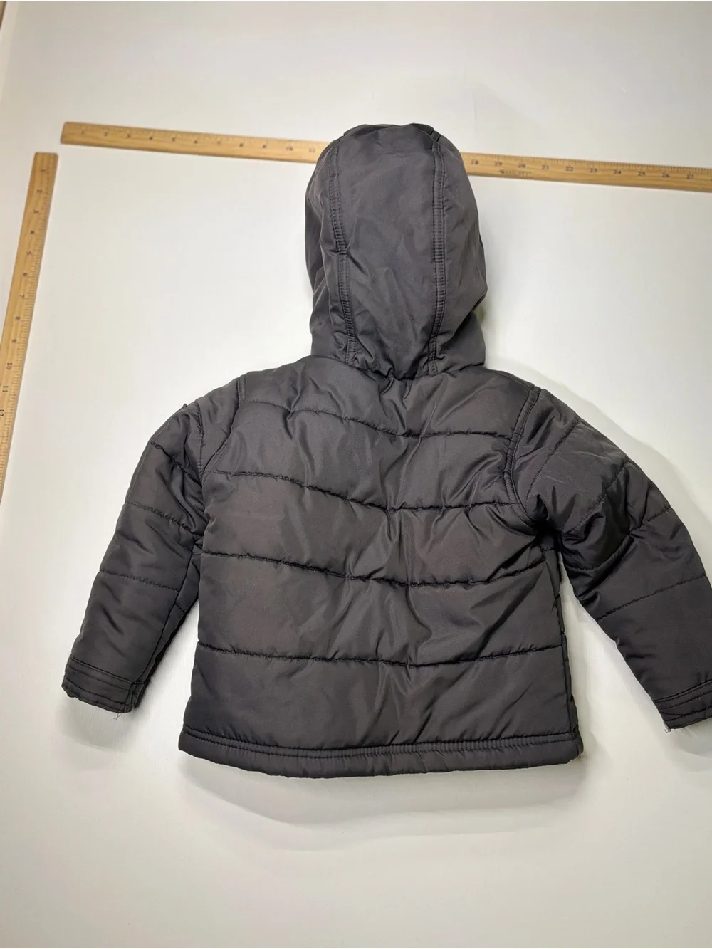 OshKosh B’gosh Boys 2T Gray Puffer Jacket Red Buffalo Plaid Fleece Lined Hooded